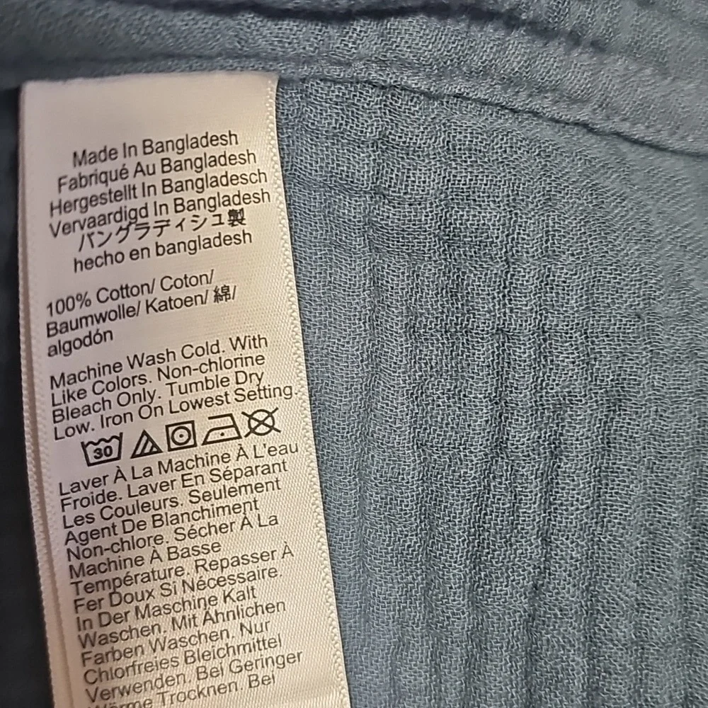 J.Crew Men's Blue Short Sleeve Shirt
